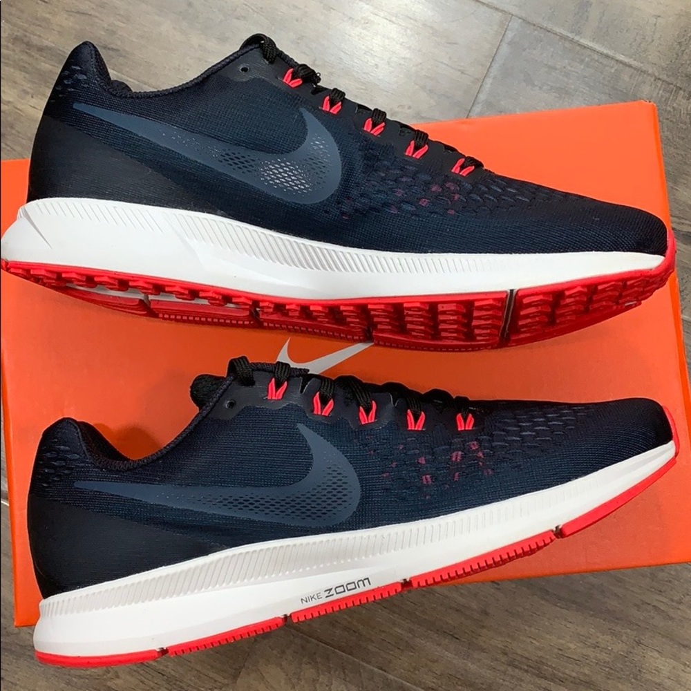 NIKE AIR ZOOM PEGASUS 34 Blk/Armory Navy-Red Orbit - Picture 12 of 16